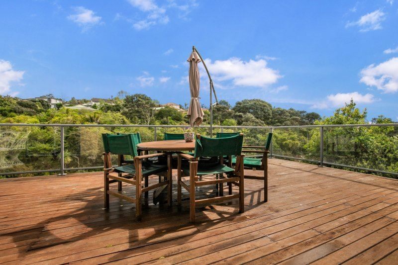 8 Carnmore Place, Torbay, Auckland - Carousel 2