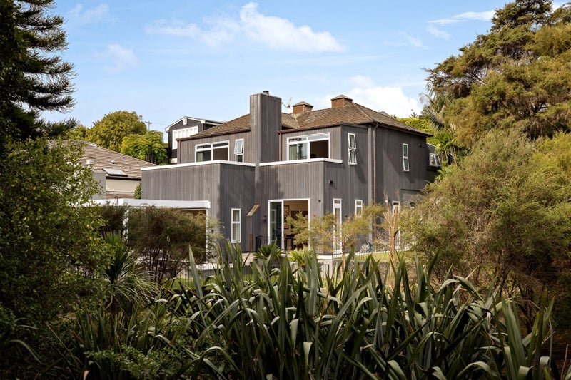 41A Combes Road, Remuera, Auckland - Carousel 1