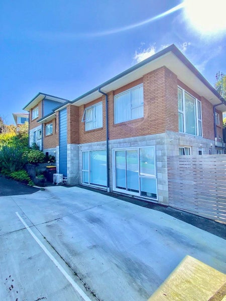 61 Queenstown Road, Onehunga, Auckland - Carousel 2