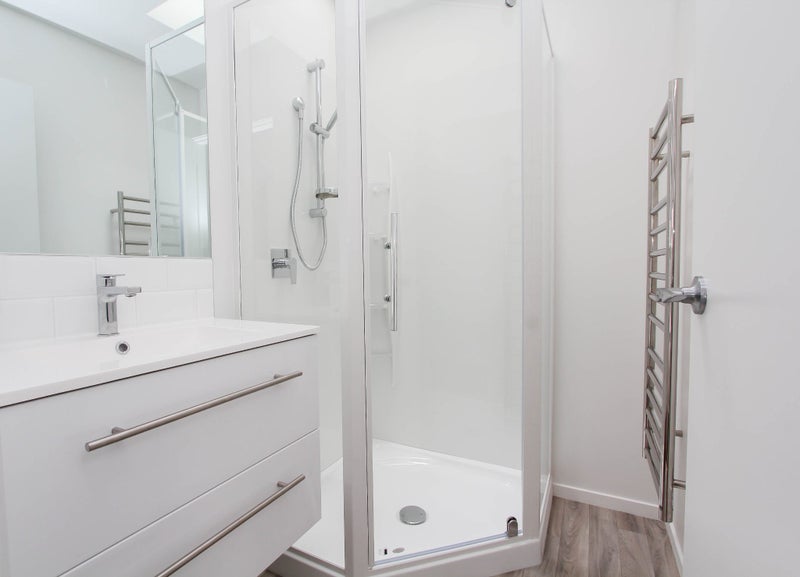 411 Peachgrove Road, Fairfield, Hamilton - Carousel 16