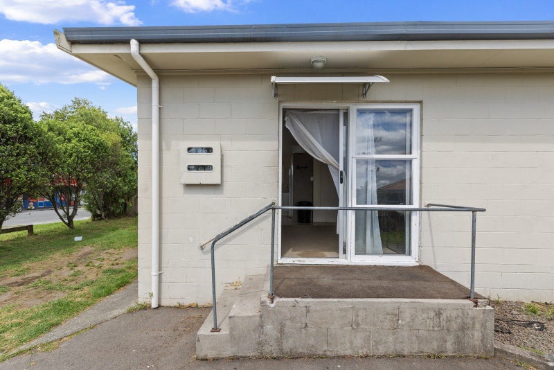 12A Merivale Road, Parkvale, Tauranga - Carousel 2