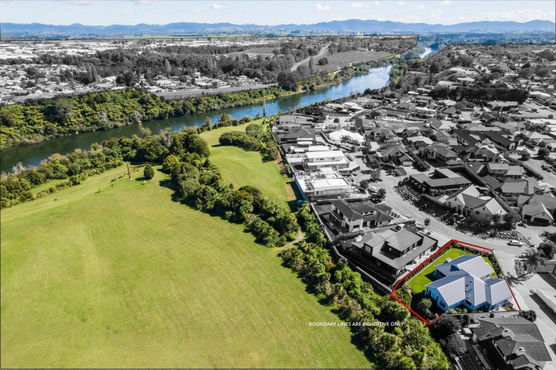 9 Durham Heights, Flagstaff, Hamilton - Carousel 2