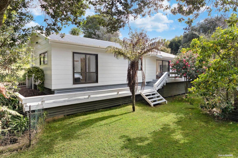 25A Matata Street, Blockhouse Bay, Auckland - Carousel 2