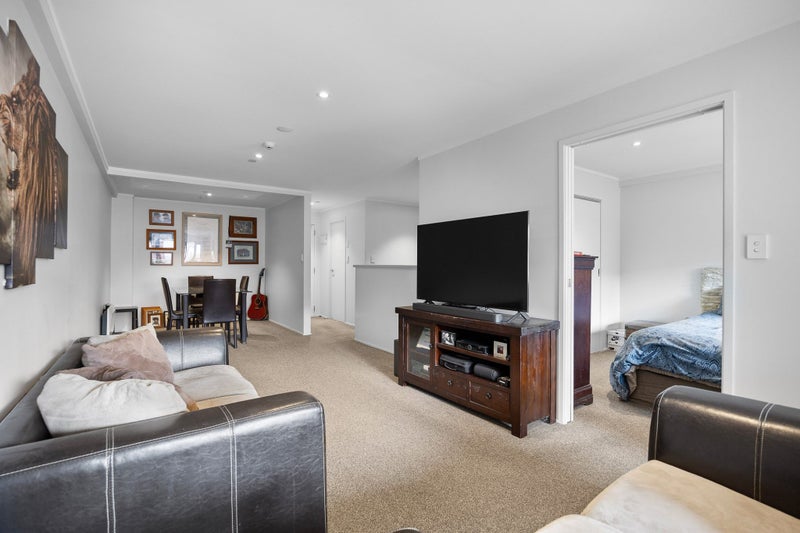 30A/30 Westward Ho, Glen Eden, Waitakere - Carousel 2