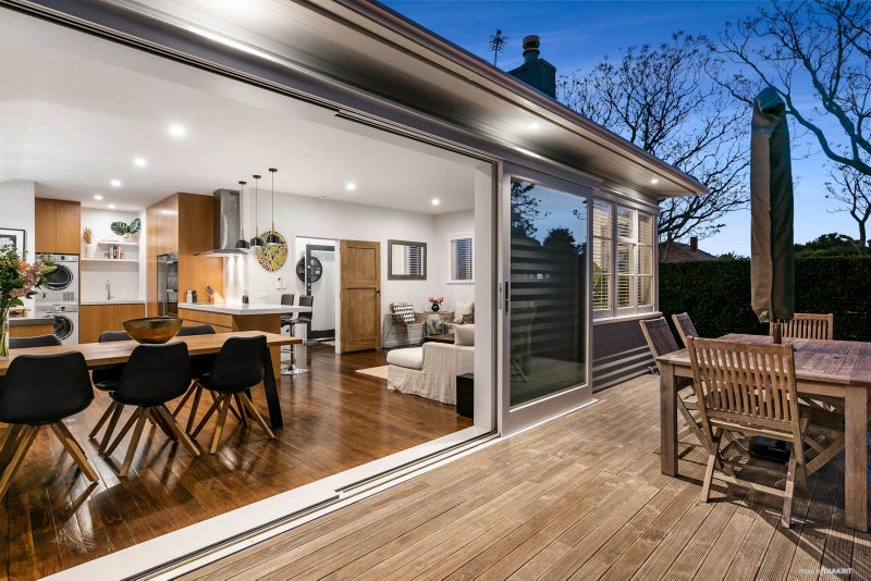 34 Kiwitea Street, Sandringham, Auckland - Carousel 2