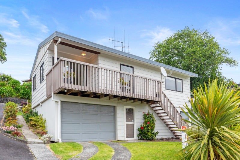 90A Jonathon Street, Brookfield, Tauranga - Carousel 1