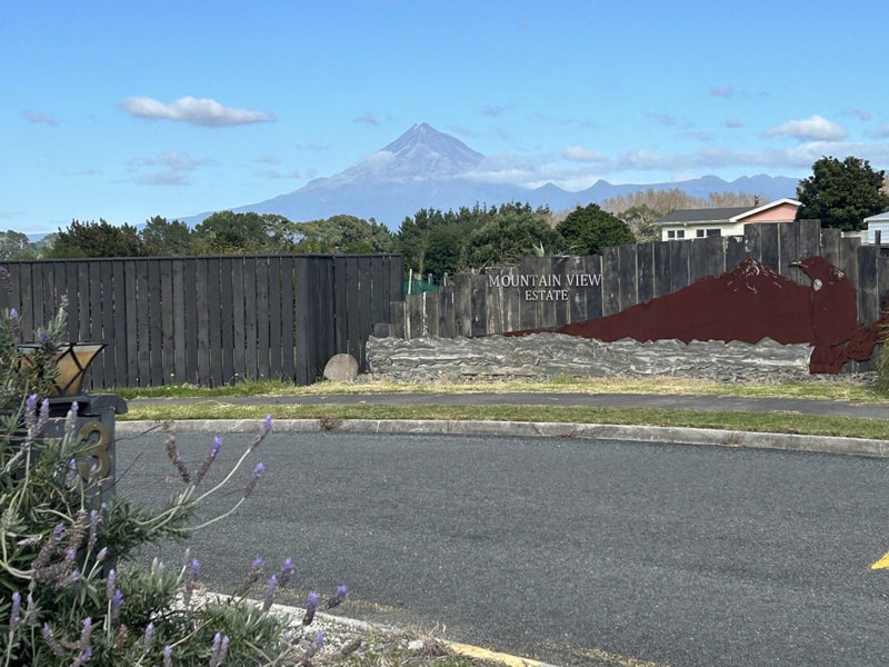 3 Jersey Place, Bell Block, New Plymouth - Carousel 32