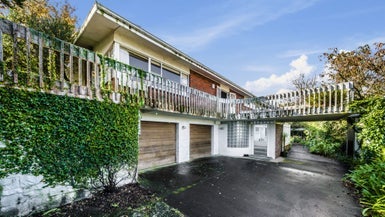 16 Richard Farrell Avenue, Remuera, Auckland - Carousel 1