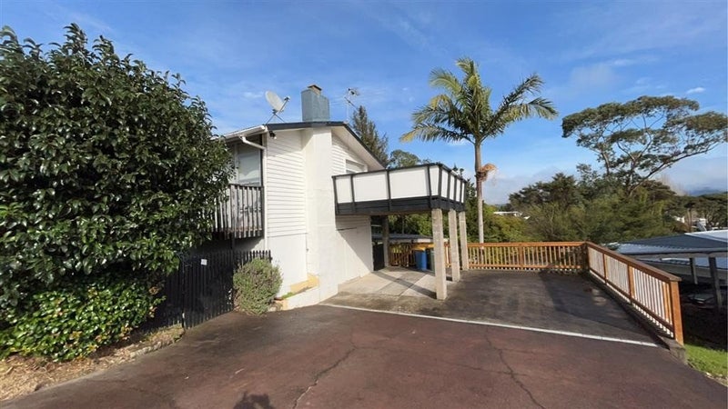 27 Sunhill Road, Sunnyvale, Auckland - Carousel 1