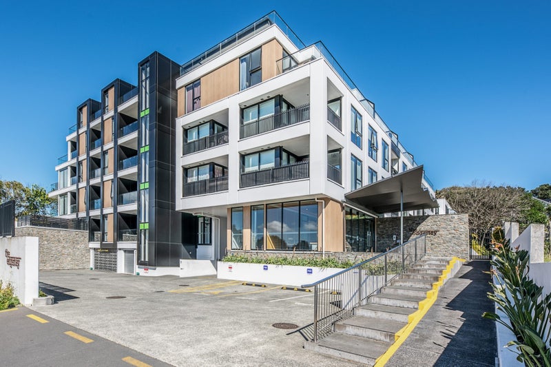 217/14 Edgerley Avenue, Newmarket, Auckland - Carousel 1