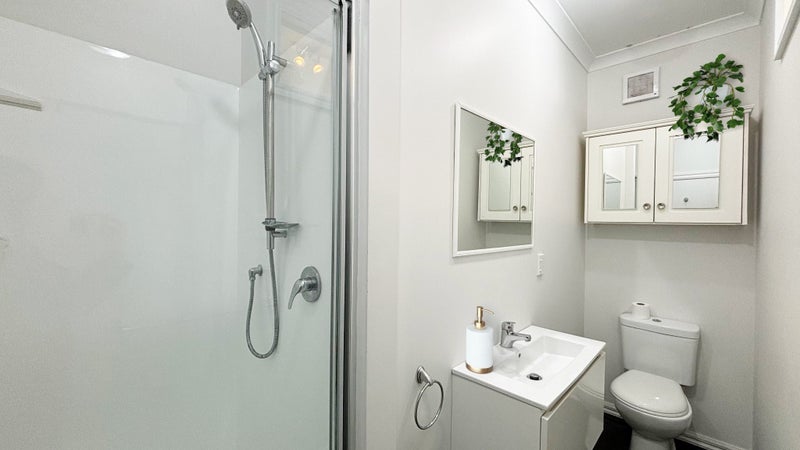 2/246 Oriental Parade, Oriental Bay, Wellington - Carousel 11