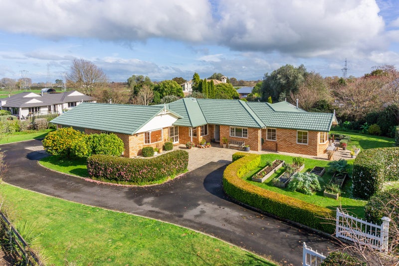 60 Cowley Drive, Leamington, Cambridge - Carousel 1