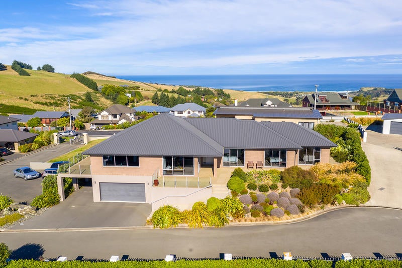 329 Highcliff Road, Highcliff, Dunedin - Carousel 1