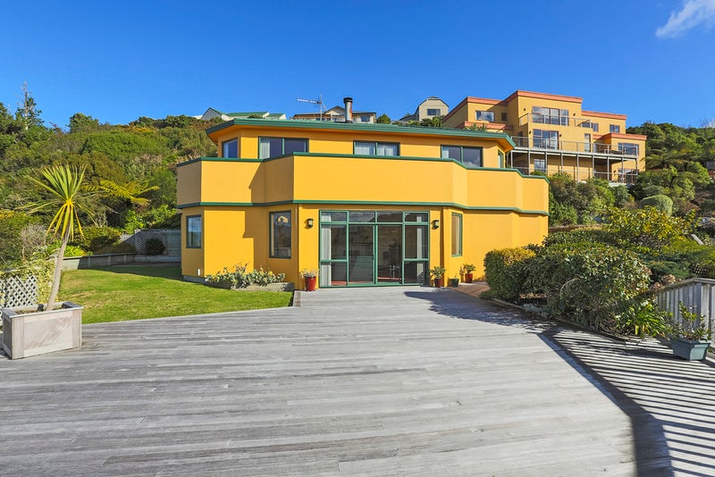 81 Cypress Drive, Maungaraki, Lower Hutt - Carousel 1