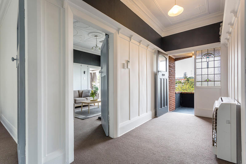 125 Maryhill Terrace, The Glen, Dunedin - Carousel 2