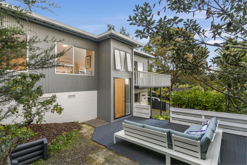 1/15 Simon Ellice Drive, Bayview, Auckland - Carousel 1