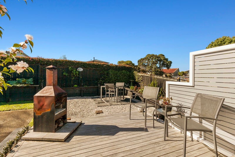 1/15 Geoffrey Road, Torbay, Auckland - Carousel 2