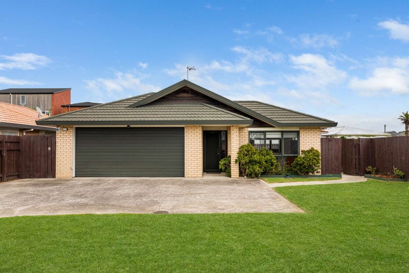 13A Albert Street, Otahuhu, Auckland - Carousel 1