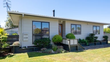38 Landscape Drive, Ngongotaha, Rotorua - Carousel 1