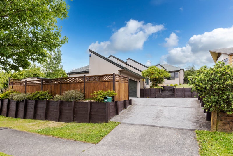 38 Brymer Road, Grandview Heights, Hamilton - Carousel 50
