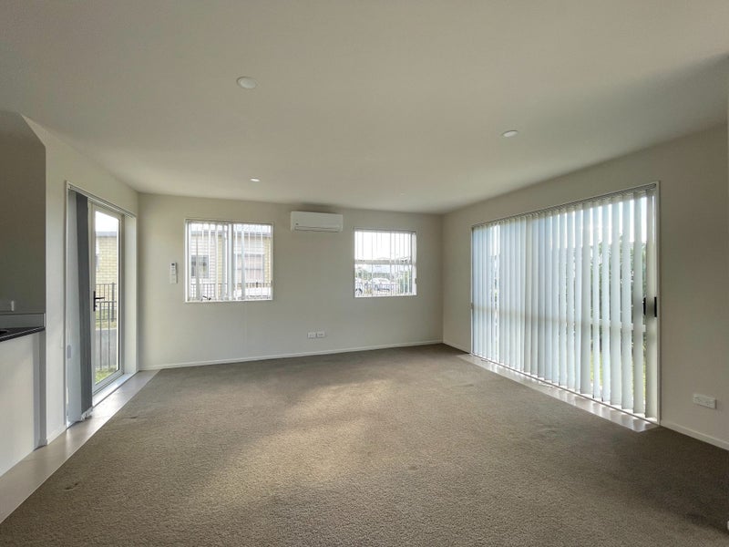 19 Totara Meadows Court, Wiri, Auckland - Carousel 2
