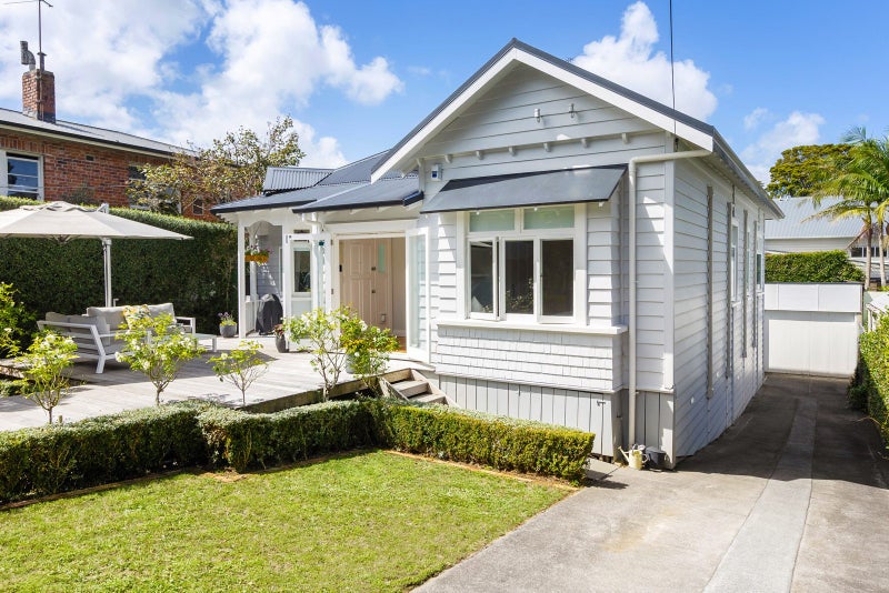 562 Mount Eden Road, Mount Eden, Auckland - Carousel 2