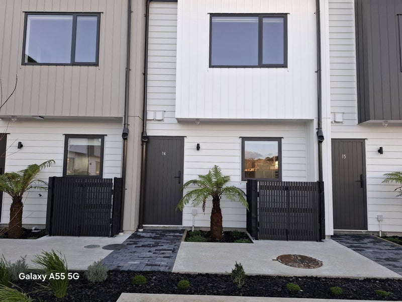 14/48 Moire Road, Massey, Auckland - Carousel 1