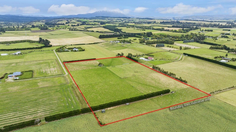 270 Stokes Road, Balcairn, Amberley - Carousel 1