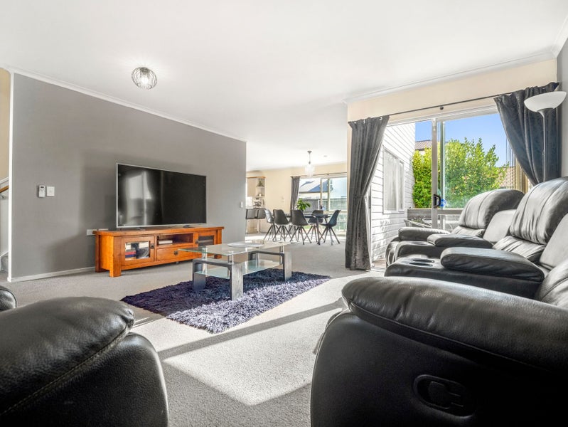 19 Waima Lane, Huntington, Hamilton - Carousel 2