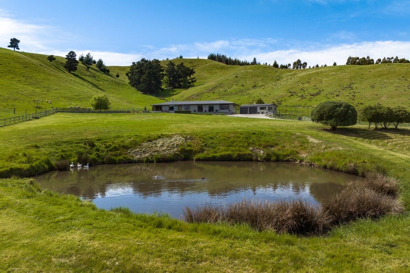 257 Taylor Pass Road, Taylor Pass, Blenheim - Carousel 1