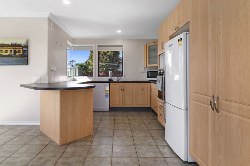 28 Alva Glen Place, Pyes Pa, Tauranga - Carousel 2