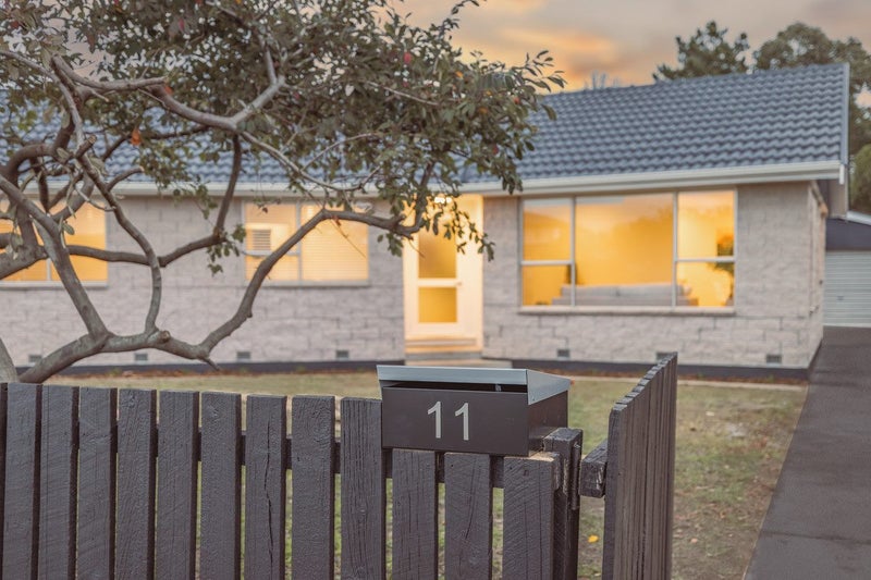 11 Seafield Place, South New Brighton, Christchurch - Carousel 2