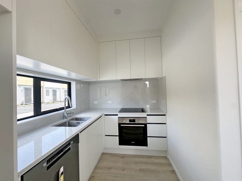 5/41 Ramsey Street, Papatoetoe, Auckland - Carousel 1