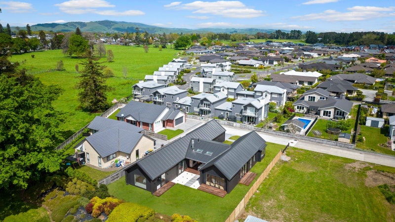 1C Pengover Avenue, Leamington, Cambridge - Carousel 28