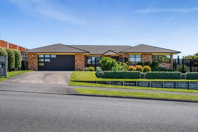 45 Karamea Street, Whalers Gate, New Plymouth - Carousel 1