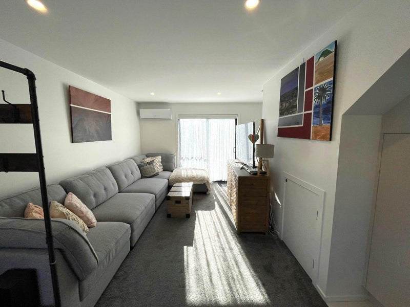 4/99 Waiwhetu Road, Waterloo, Lower Hutt - Carousel 2