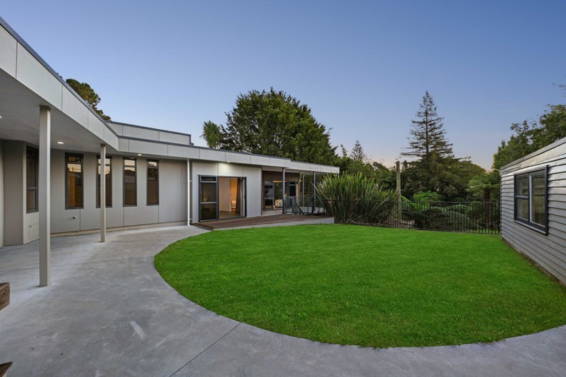 15 Darley Street, Maeroa, Hamilton - Carousel 17