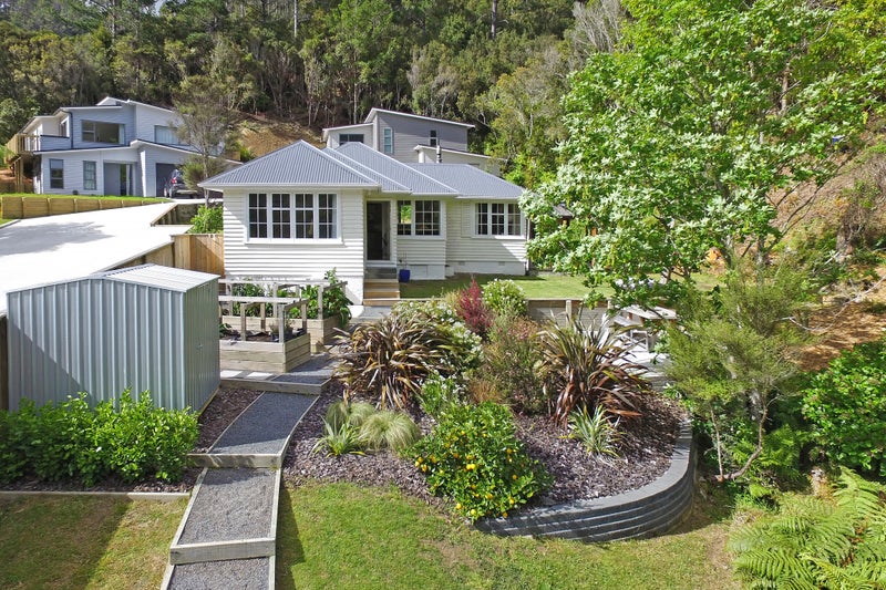 91 Raukawa Street, Stokes Valley, Lower Hutt - Carousel 1