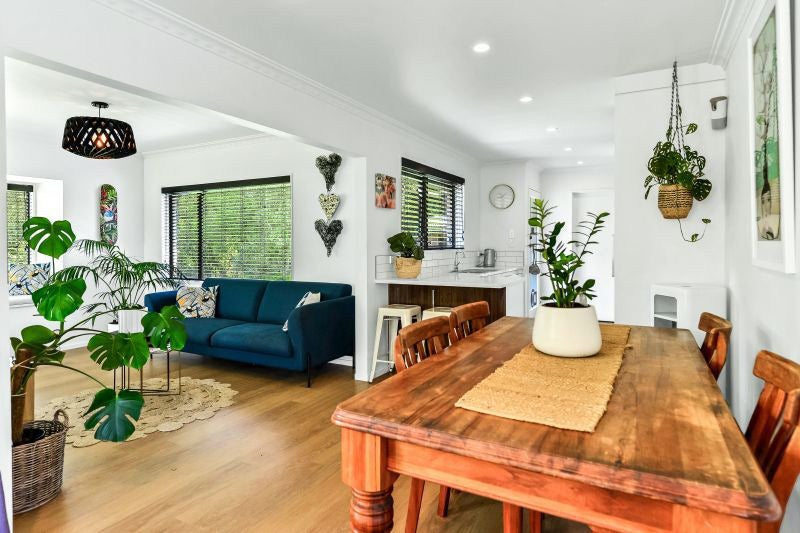 12 McLaren Place, Chedworth, Hamilton - Carousel 2