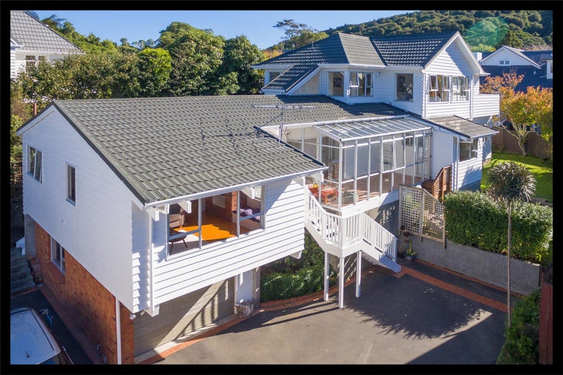 19A Woodmancote Rd, Khandallah, Wellington - Carousel 1
