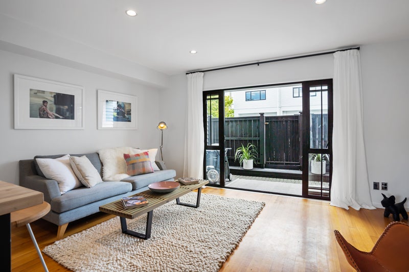 2G Wilton St, Grey Lynn, Auckland - Carousel 2