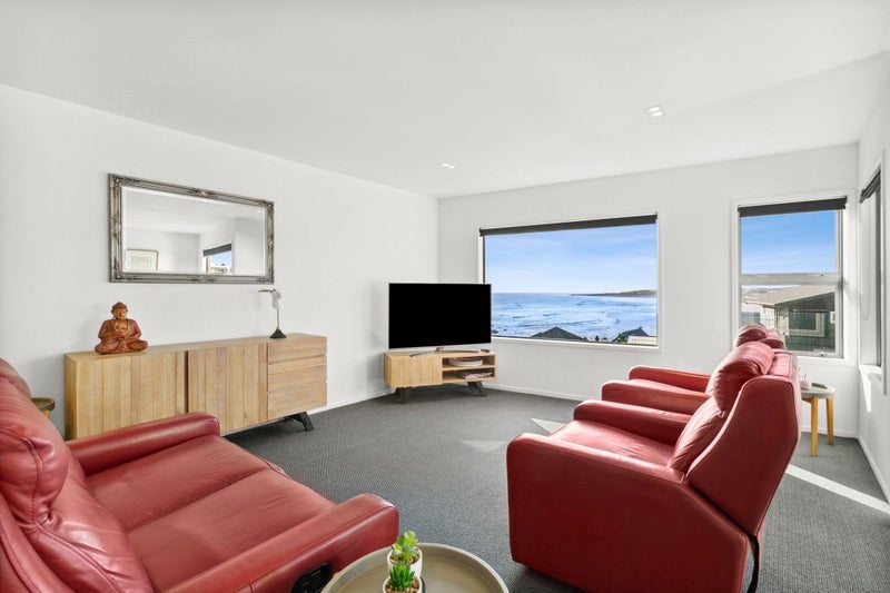 7 Hobson Street, New Plymouth, New Plymouth - Carousel 2