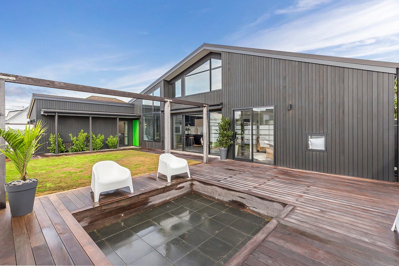 9A Richmond Street, Petone, Lower Hutt - Carousel 1