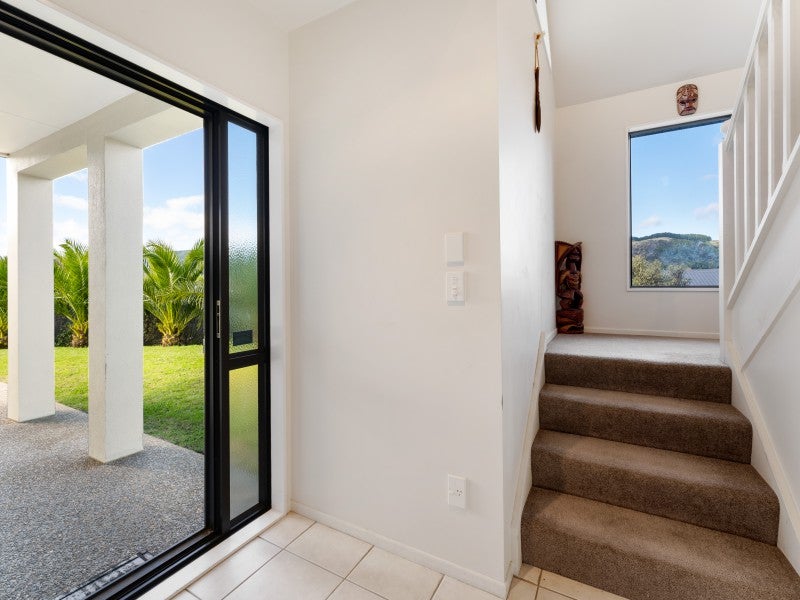 8 Harry Shaw Way, Raumati South, Paraparaumu - Carousel 2