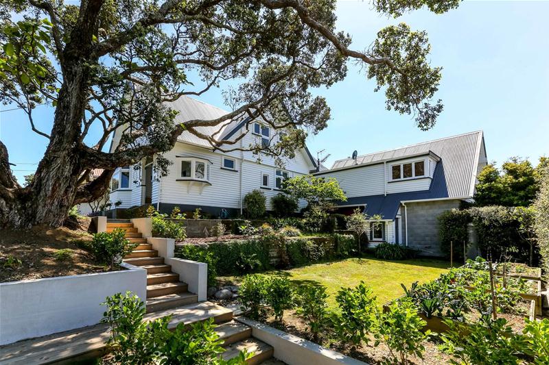 41 Hamblyn Street, Strandon, New Plymouth - Carousel 21
