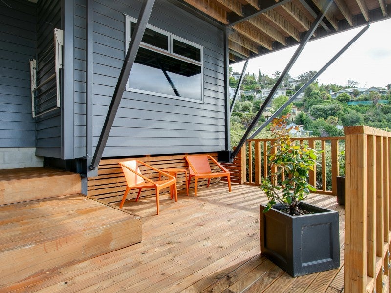 16 Hornsey Road, Bluff Hill, Napier - Carousel 26
