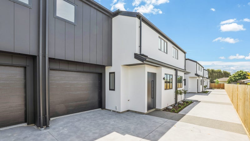 4/59 Amyes Road, Hornby, Christchurch - Carousel 1