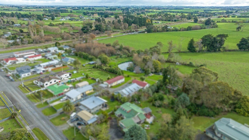 7 Dixons Line, Bunnythorpe, Palmerston North - Carousel 22