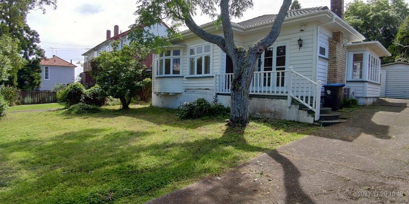 43 Pilkington Road, Panmure, Auckland - Carousel 1