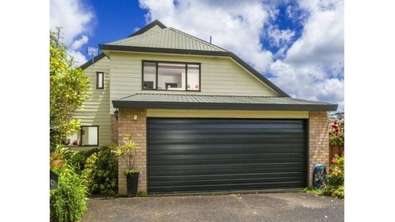 60 Danbury Drive, Torbay, Auckland - Carousel 1